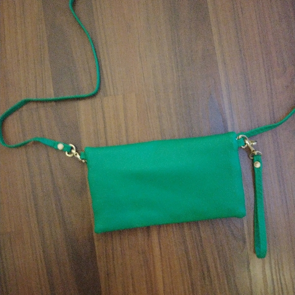 Crossbody/Wristlet - Picture 6 of 6